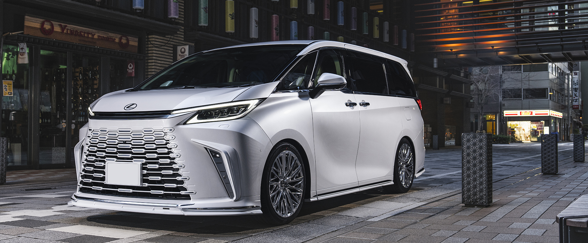 【168极速赛车全国开奖_168一分钟极速赛车官网】 LEXUS LM 500h EXECUTIVE / VERSION L