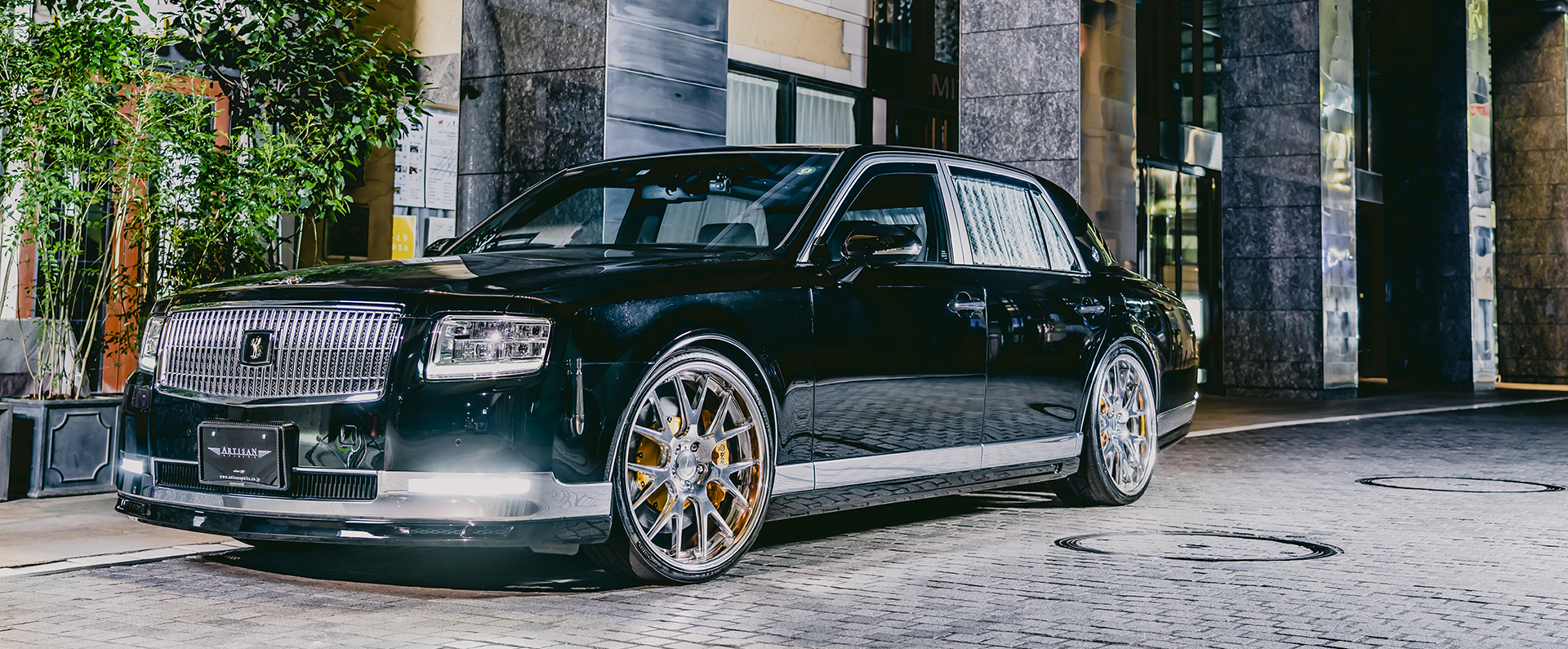 【168极速赛车全国开奖_168一分钟极速赛车官网】TOYOTA CENTURY UWG60